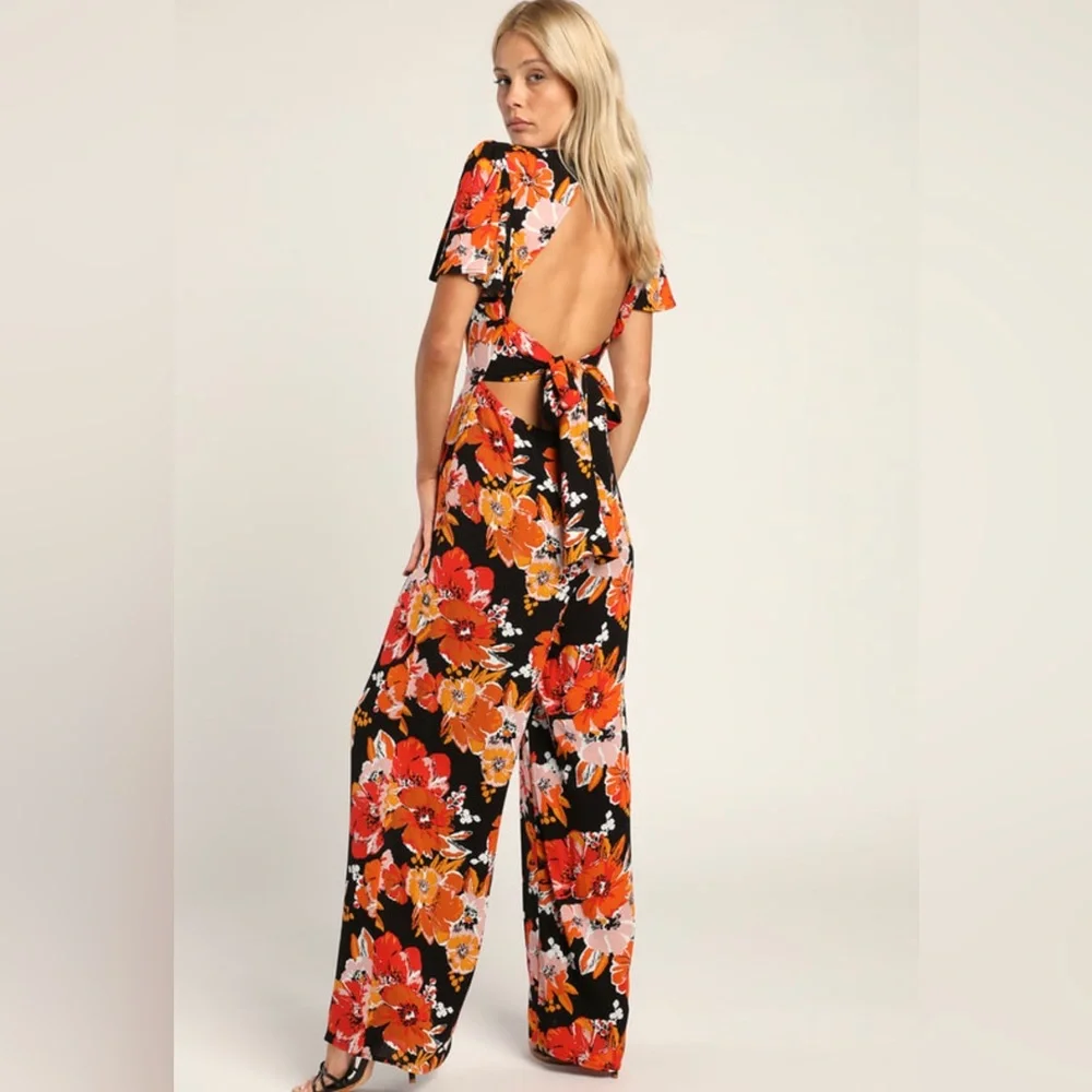 Lulu’s Floral Jumpsuit - Picture 3 of 4